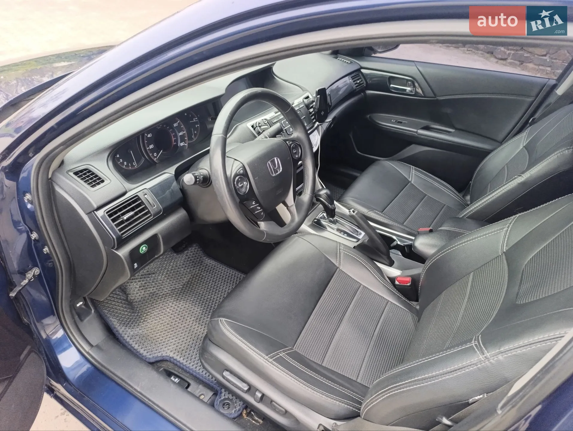 2015 Honda Accord - мініатюра 15