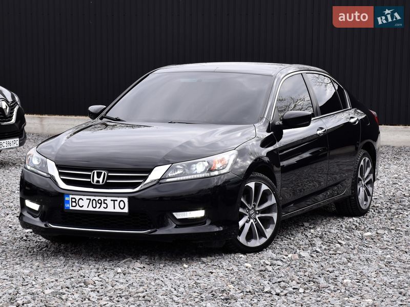 Седан Honda Accord 2014 в Дрогобичі