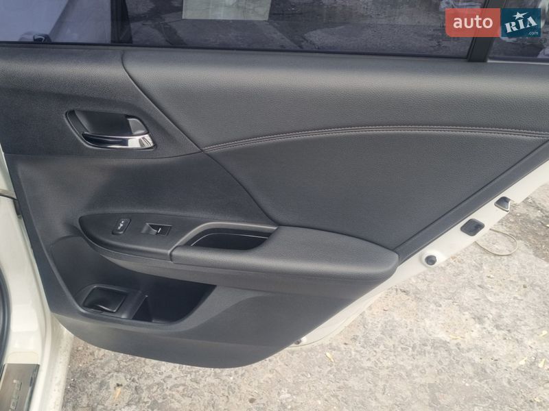 Седан Honda Accord 2013 в Харькове фото 24 Седан Honda Accord 2013 в Харькове