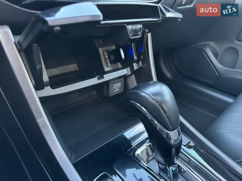 Honda Accord 2017 VIN 1HGCT1B82HA008105 фото оголошення 34 з 81