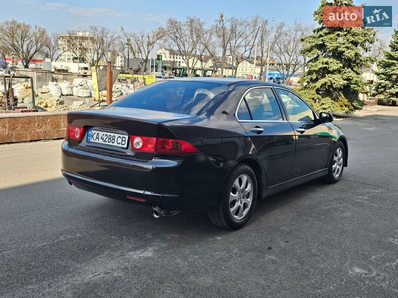 Седан Honda Accord 2006 в Киеве