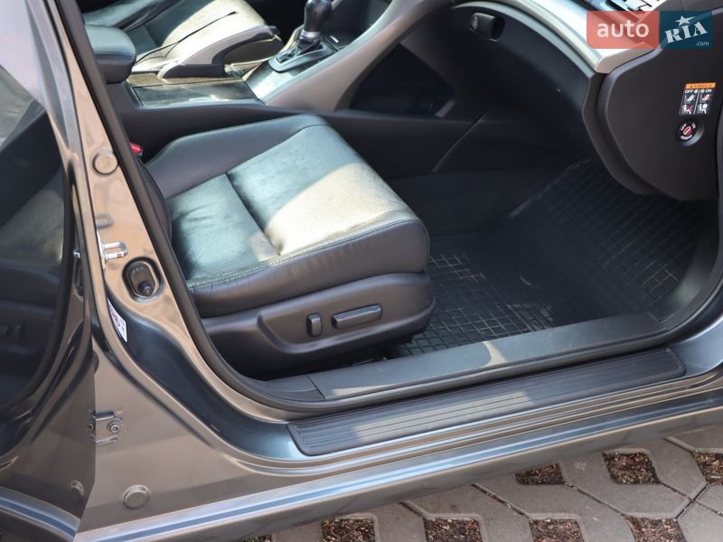 Седан Honda Accord 2008 в Киеве