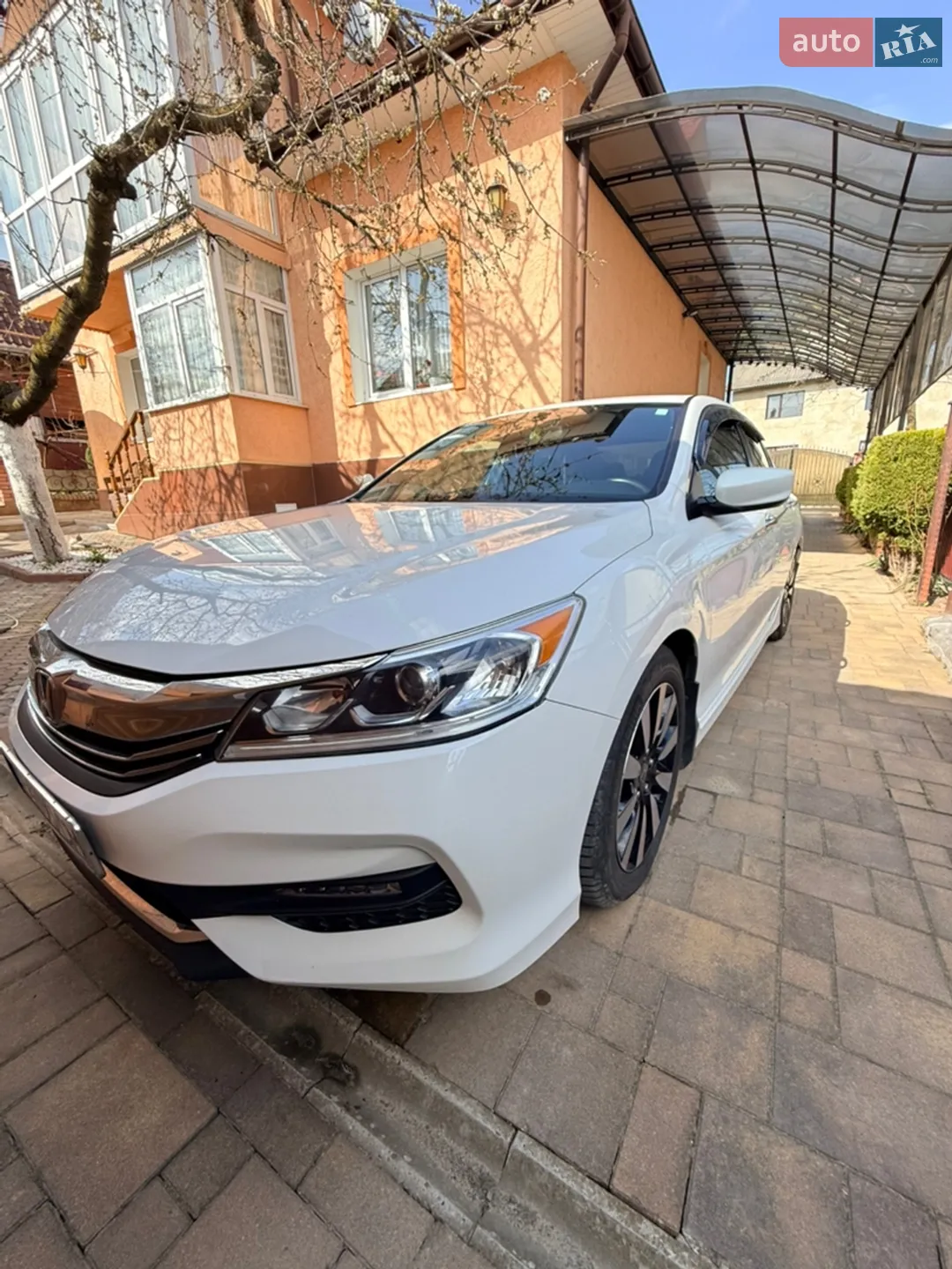 2017 Honda Accord - мініатюра 3