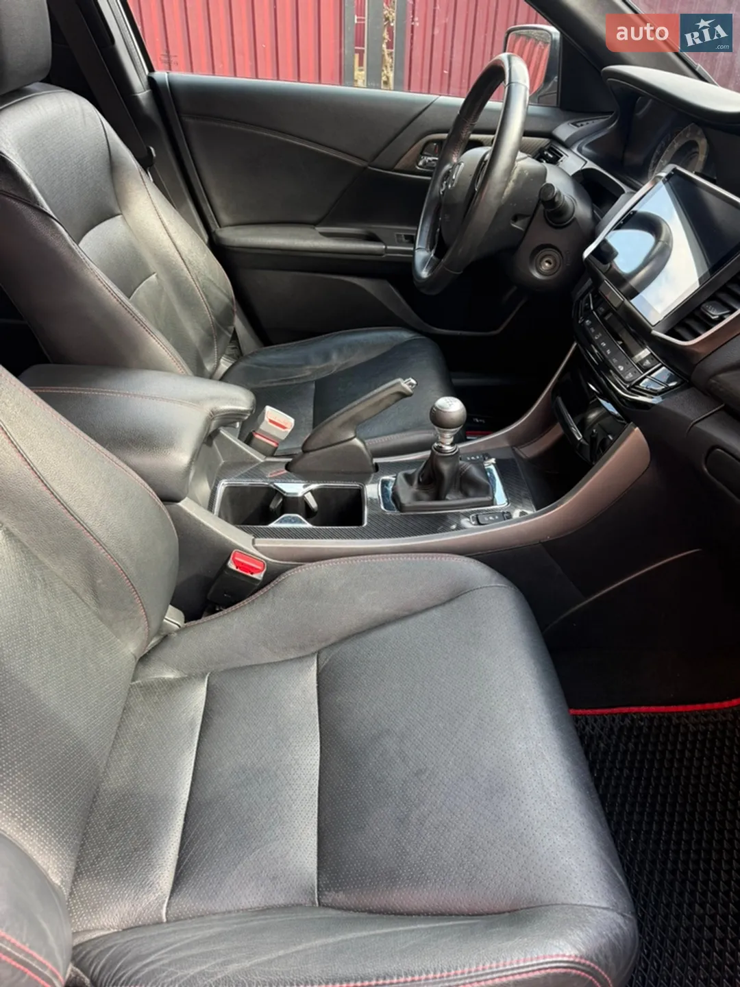 2017 Honda Accord - мініатюра 32