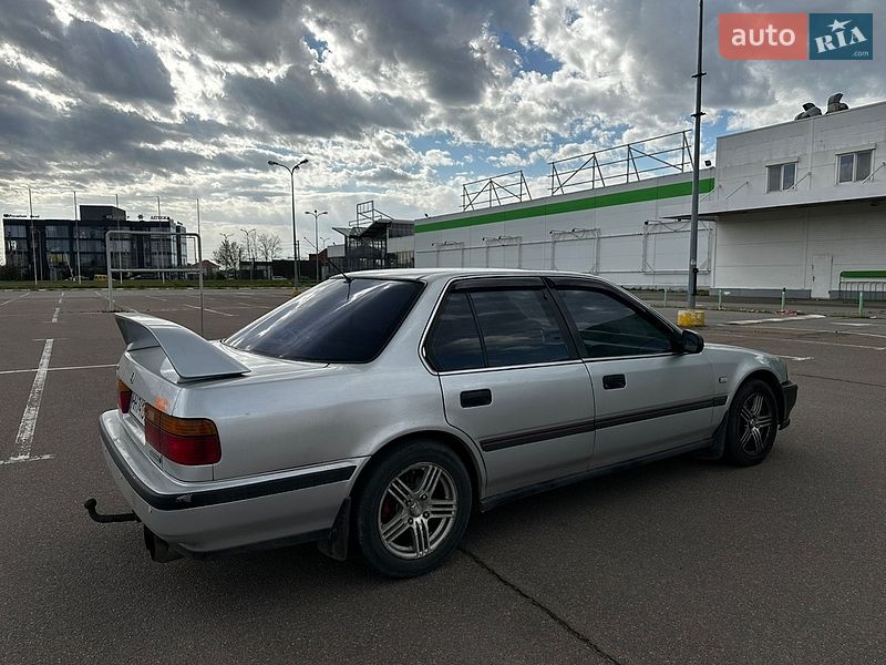 Honda Accord 1990