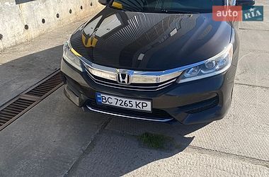 Седан Honda Accord 2015 в Львові