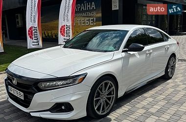 Седан Honda Accord 2022 в Днепре