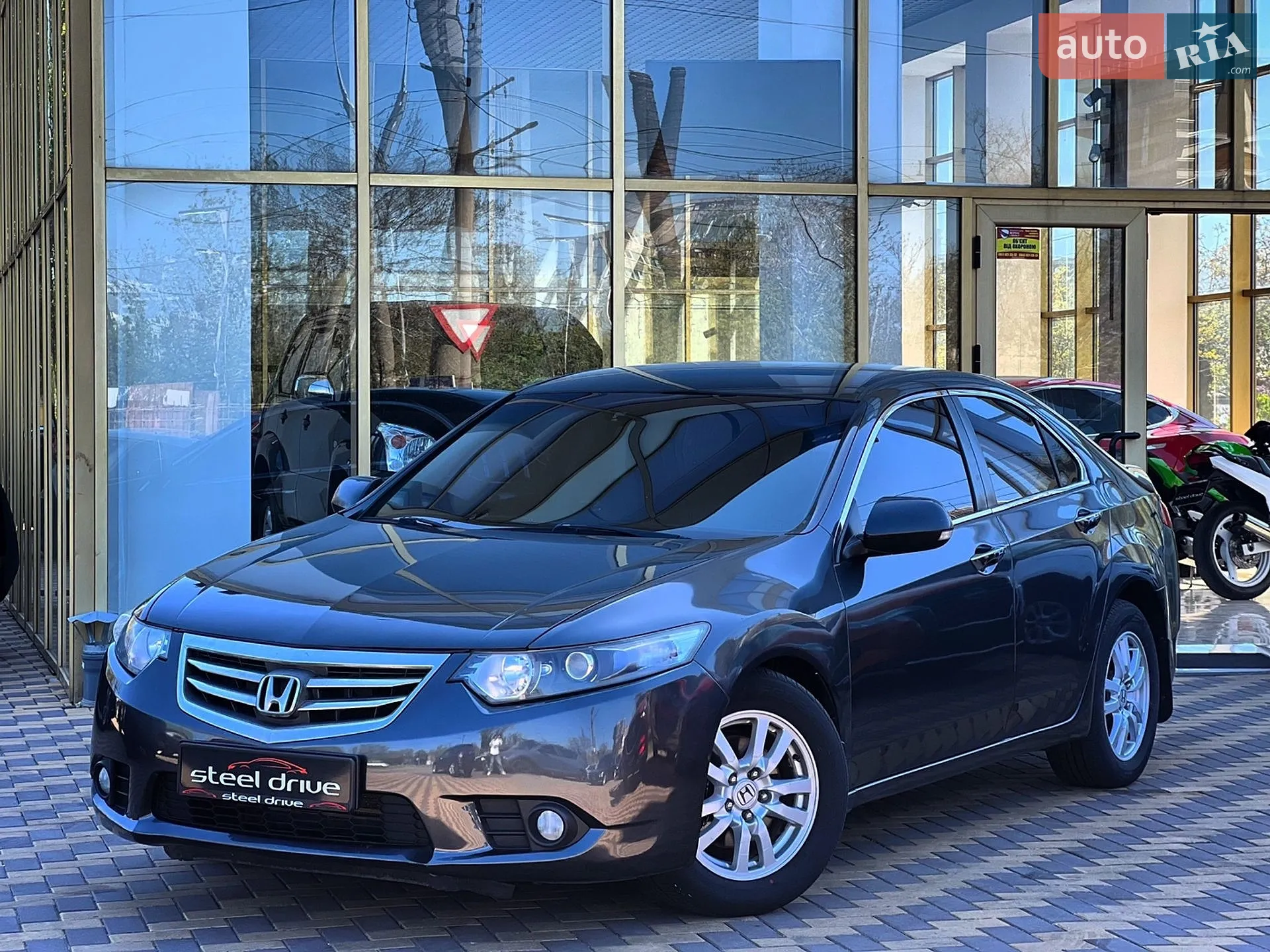 2011 Honda Accord - фото 1