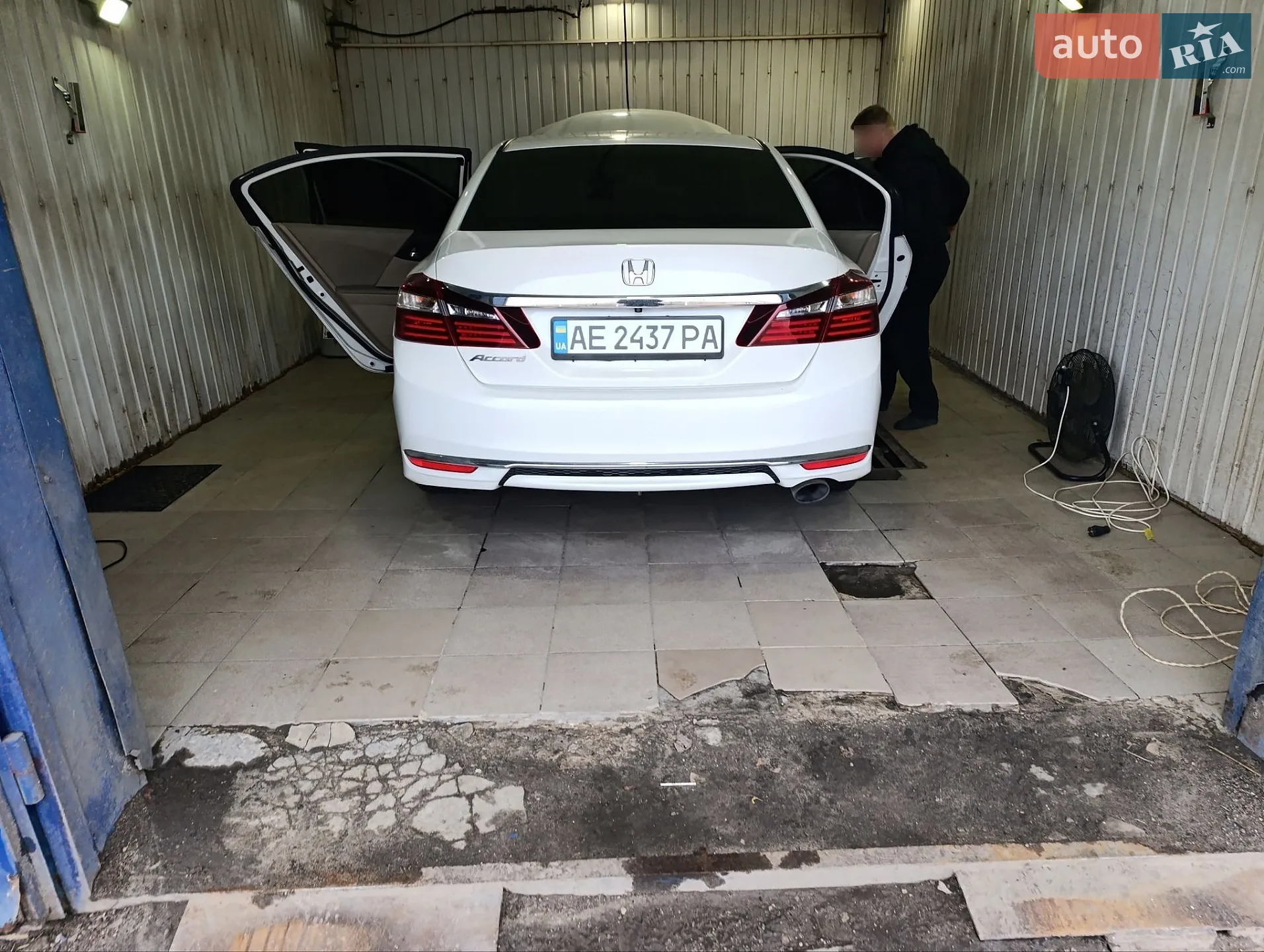 2017 Honda Accord - мініатюра 13