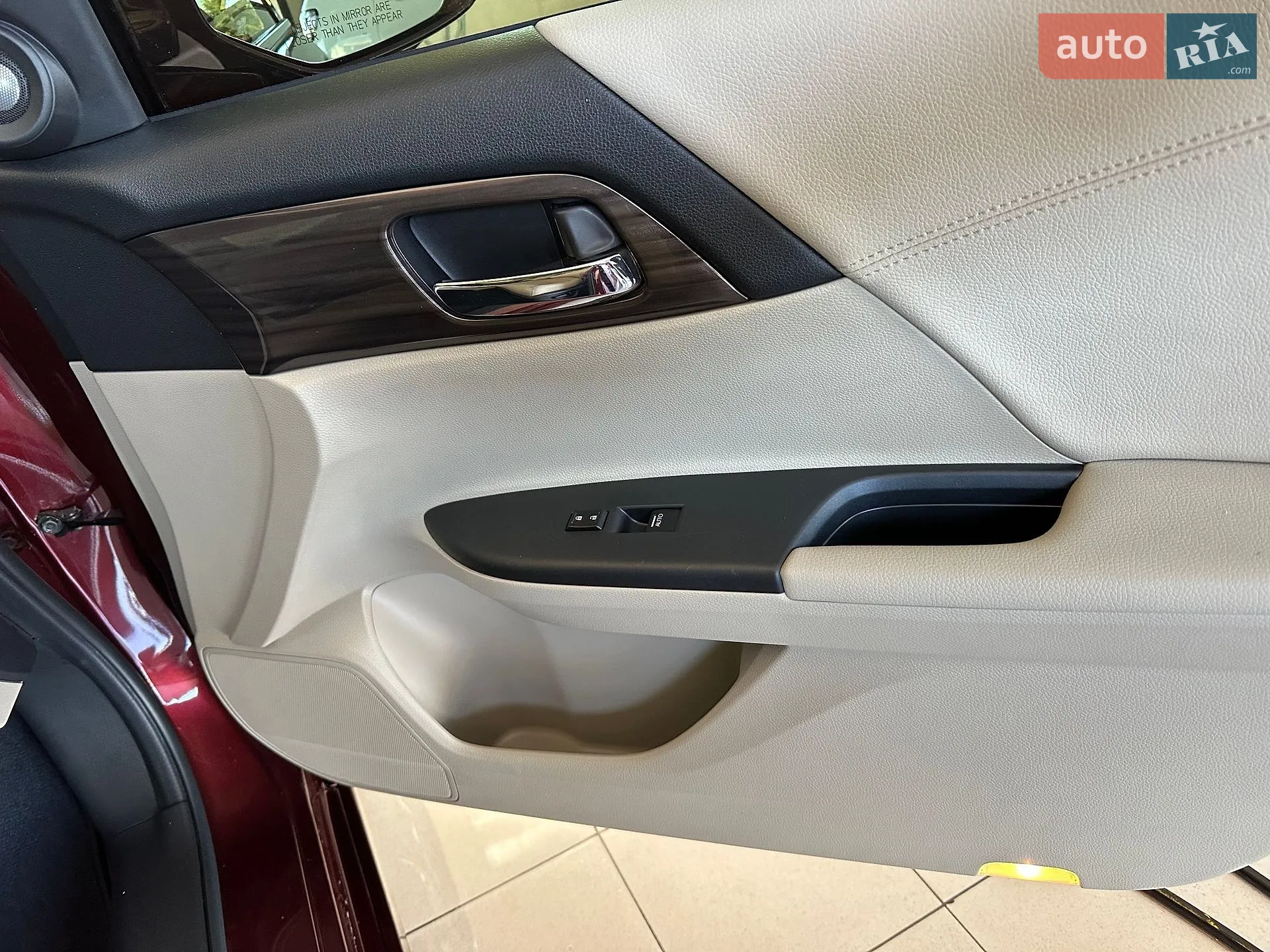 2017 Honda Accord - мініатюра 25