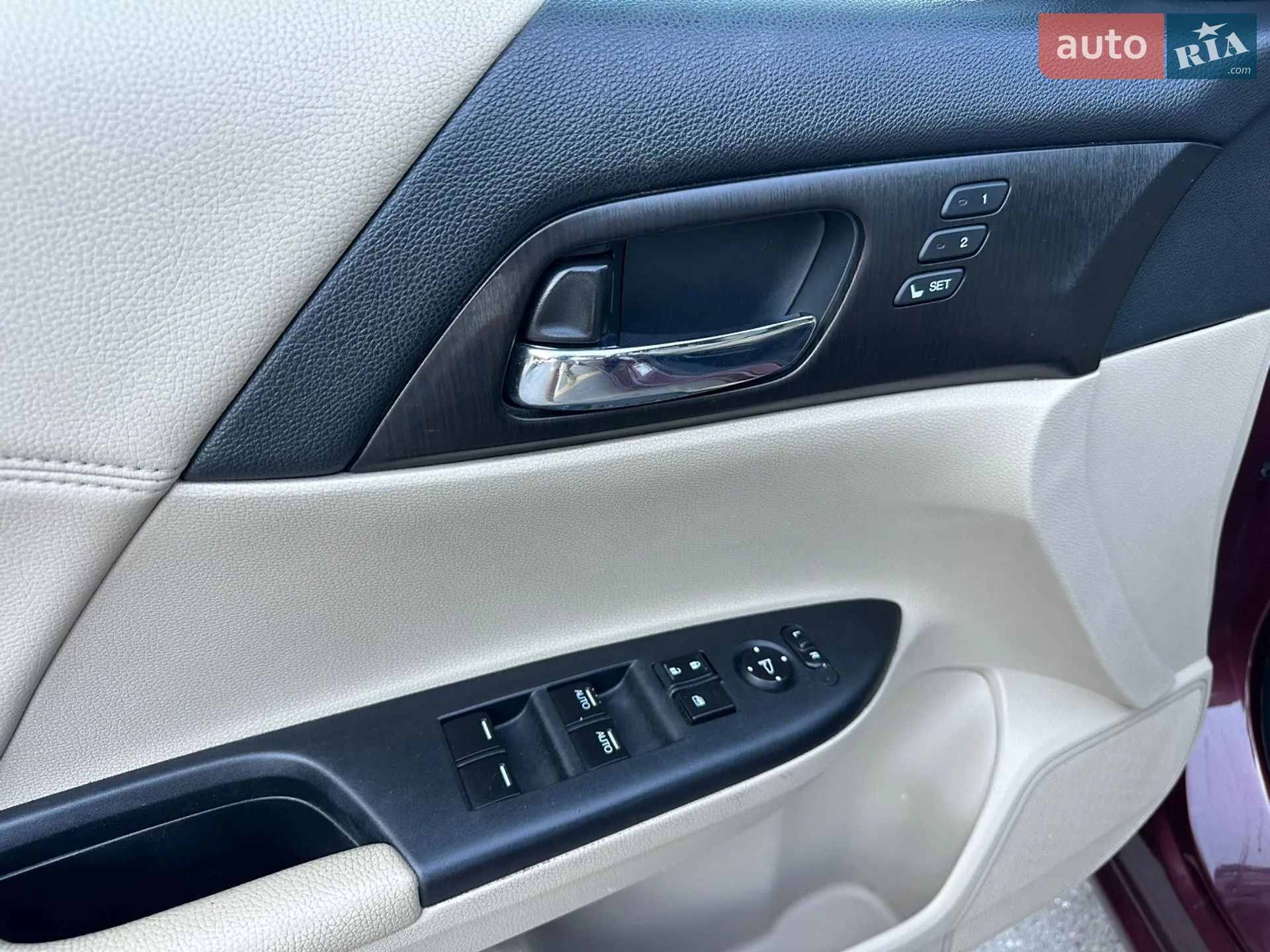 2015 Honda Accord - мініатюра 15