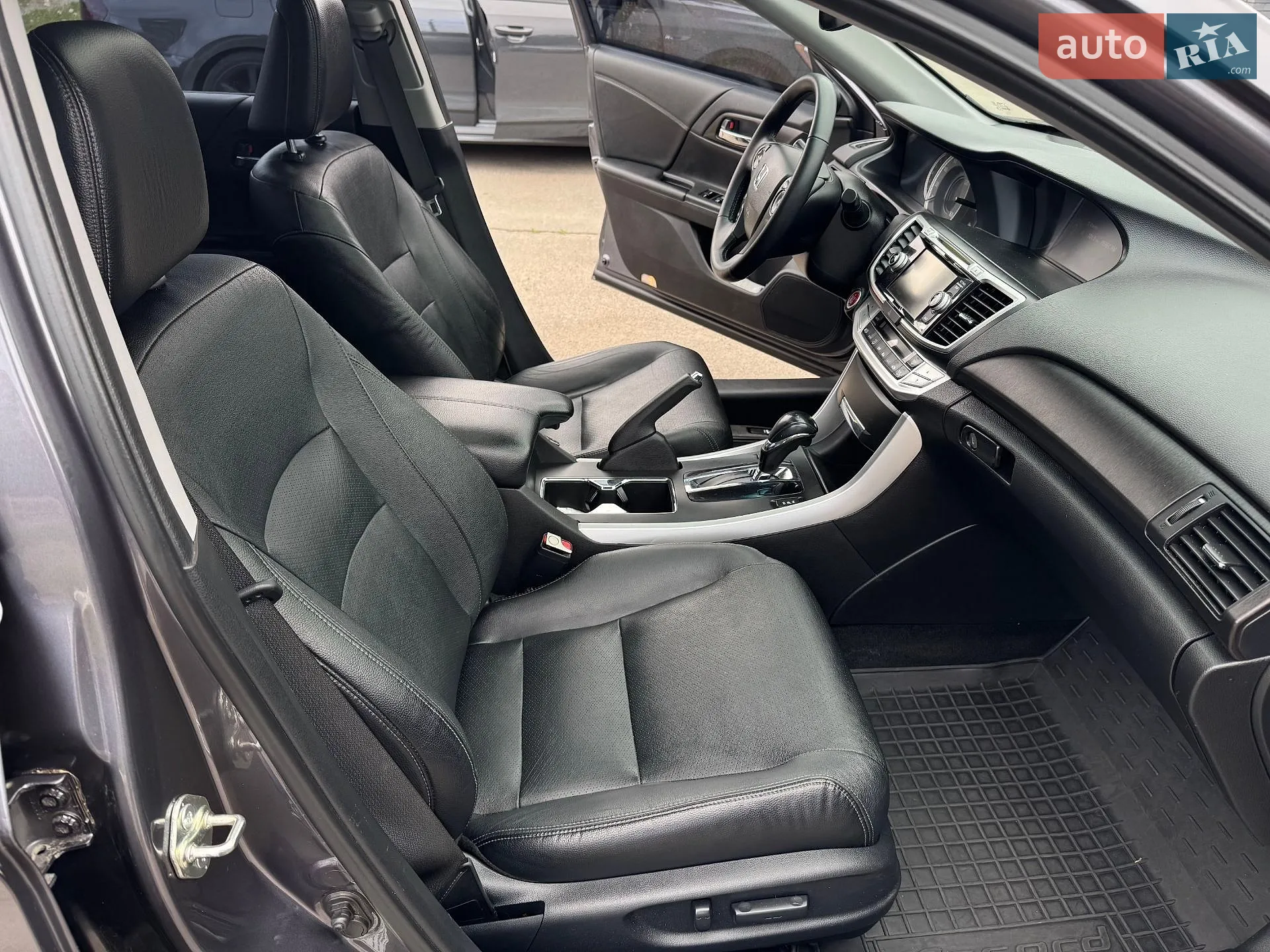 2014 Honda Accord - мініатюра 9