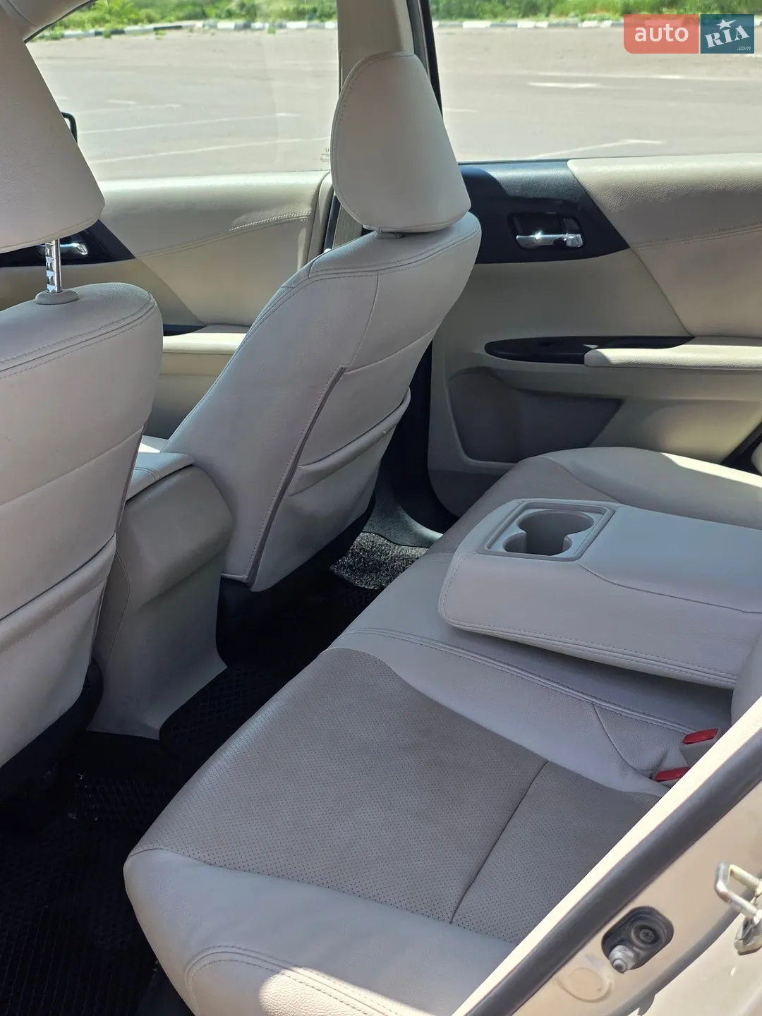 2017 Honda Accord - мініатюра 9