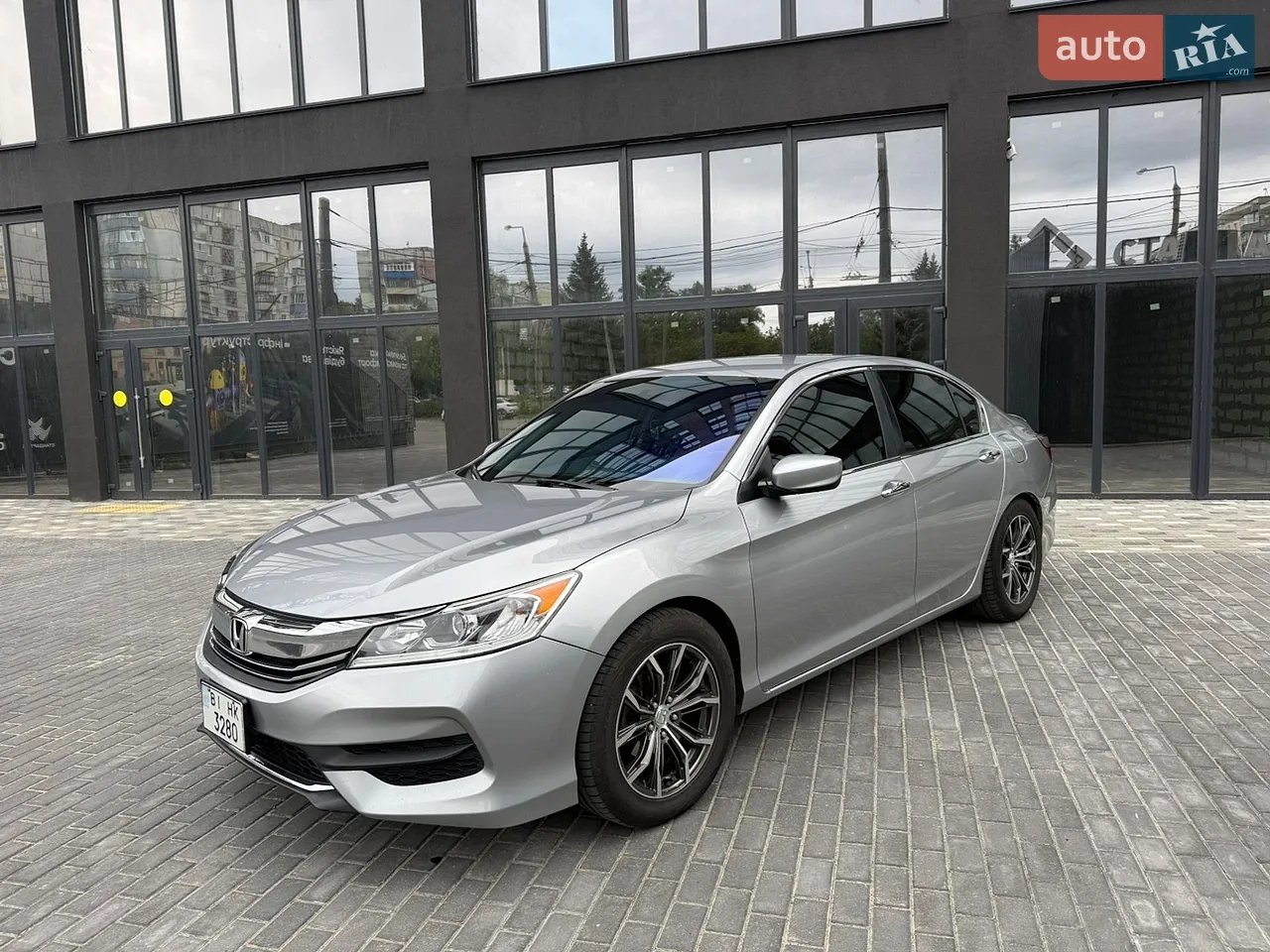 2016 Honda Accord - мініатюра 6