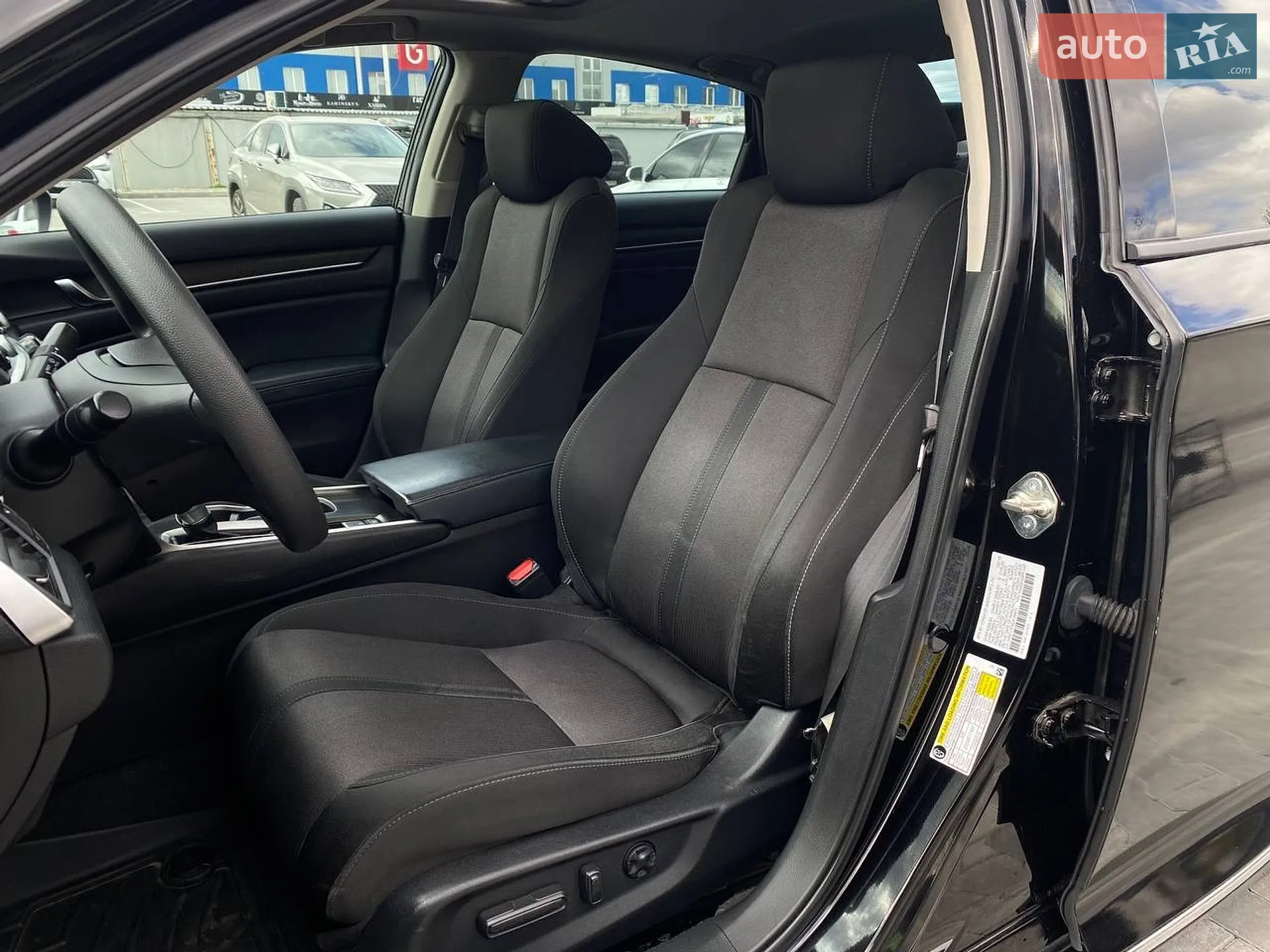 2018 Honda Accord - мініатюра 28