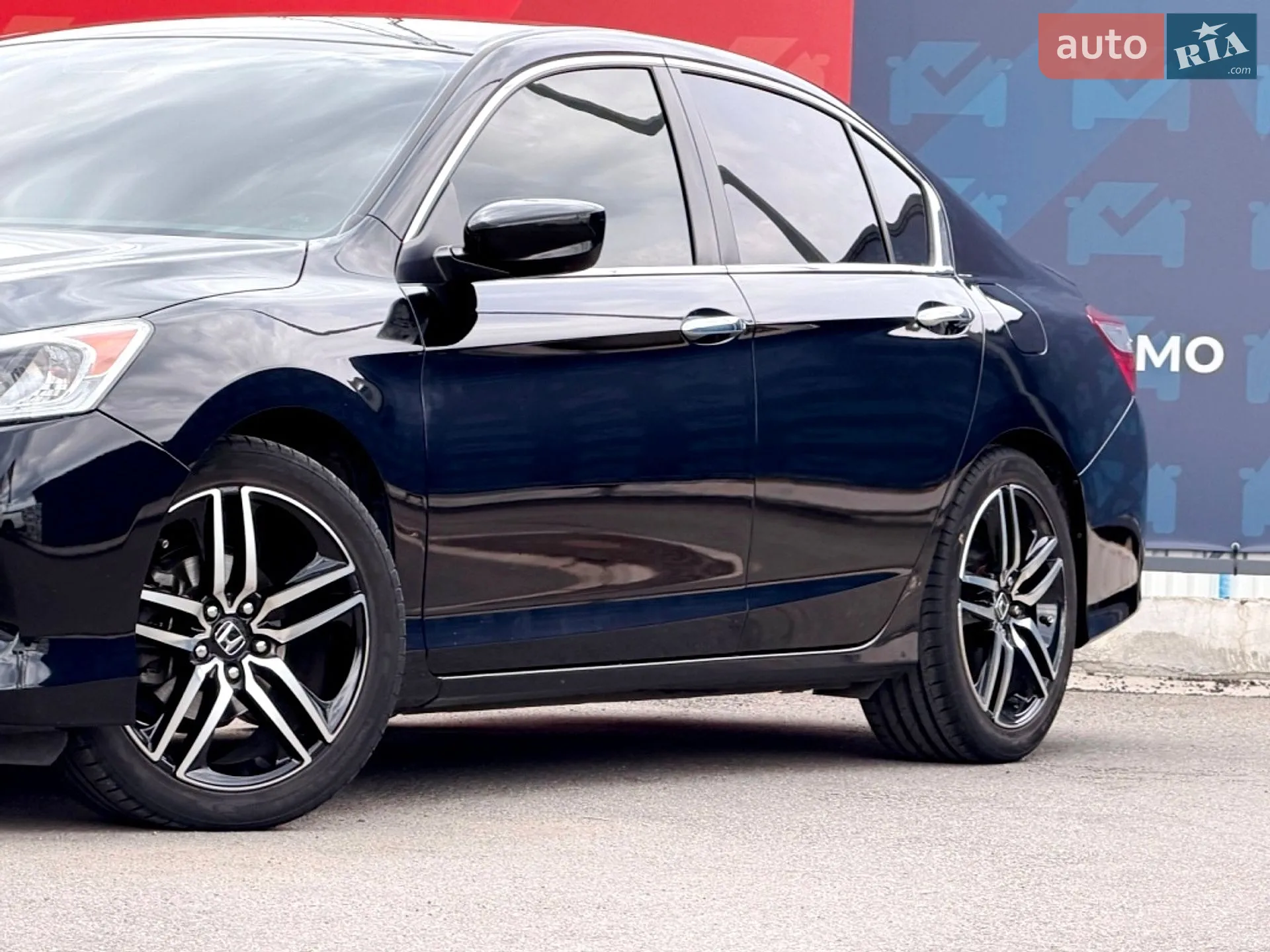 2016 Honda Accord - мініатюра 11