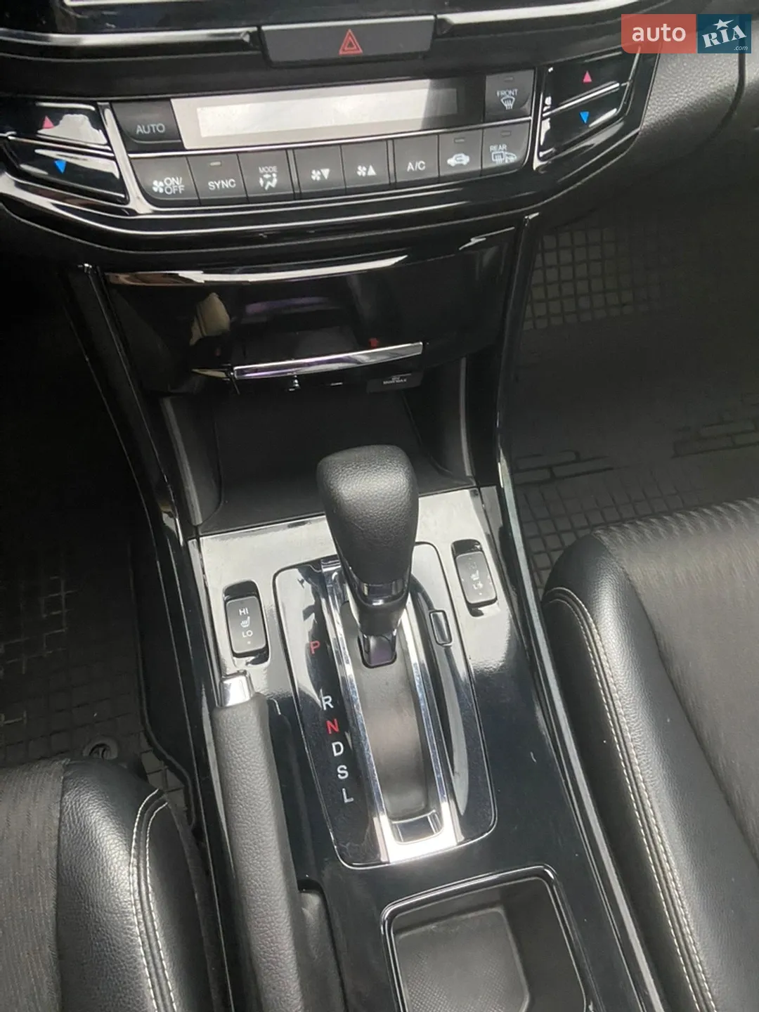 2015 Honda Accord - мініатюра 37