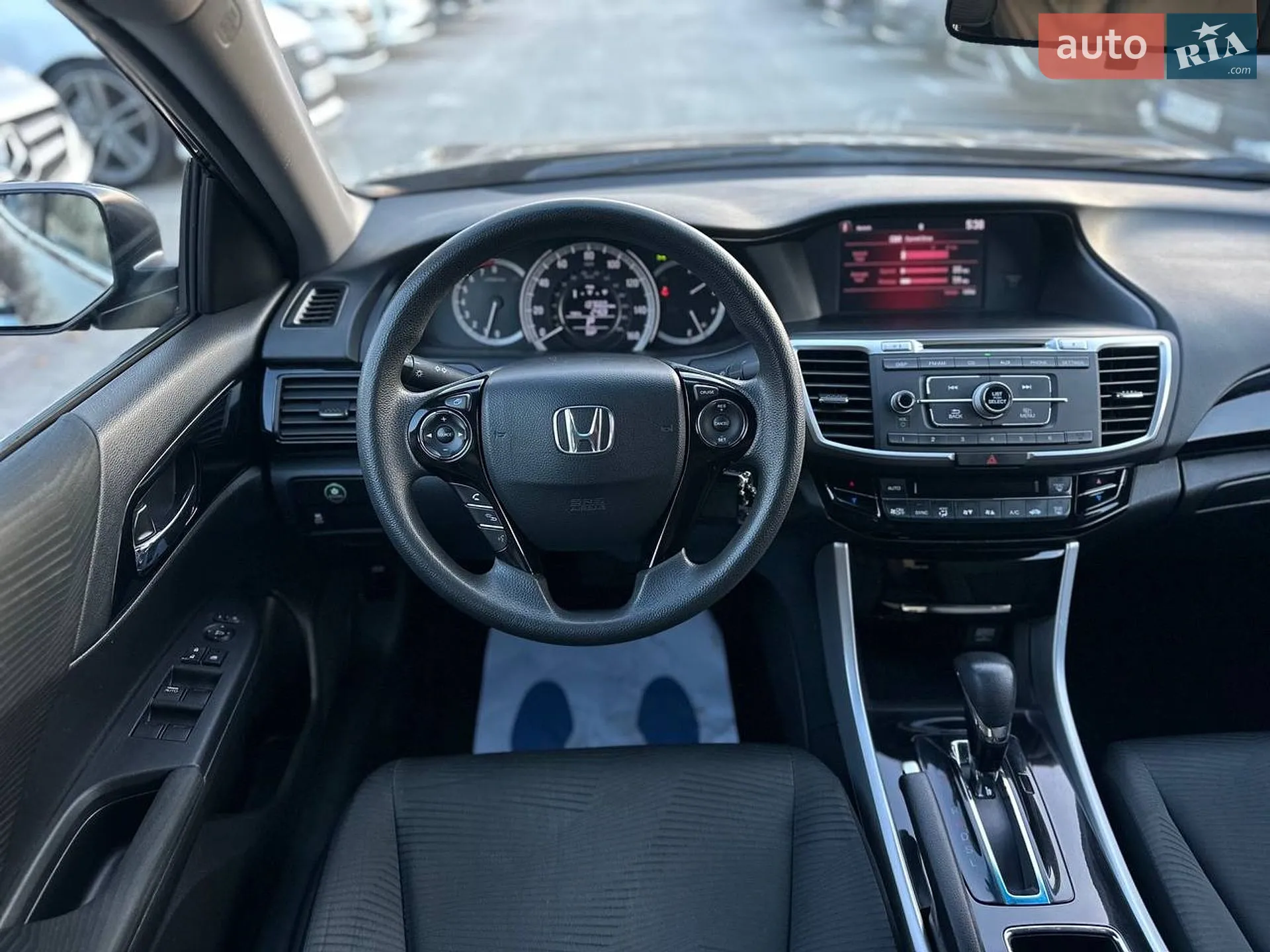 2017 Honda Accord - мініатюра 19
