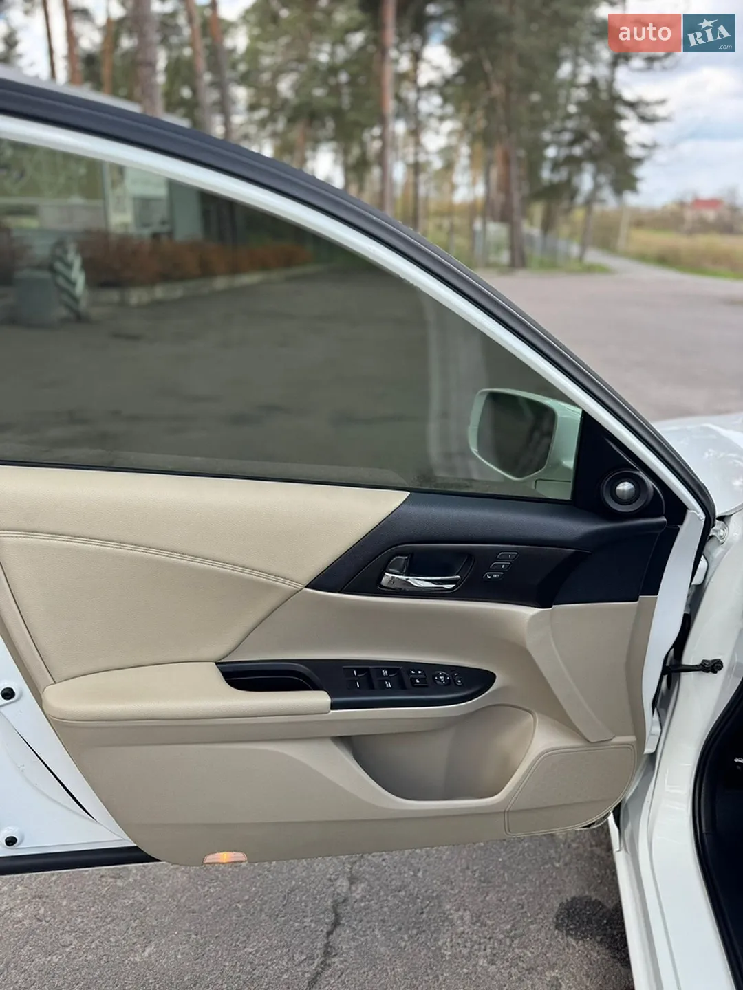 2015 Honda Accord - мініатюра 28