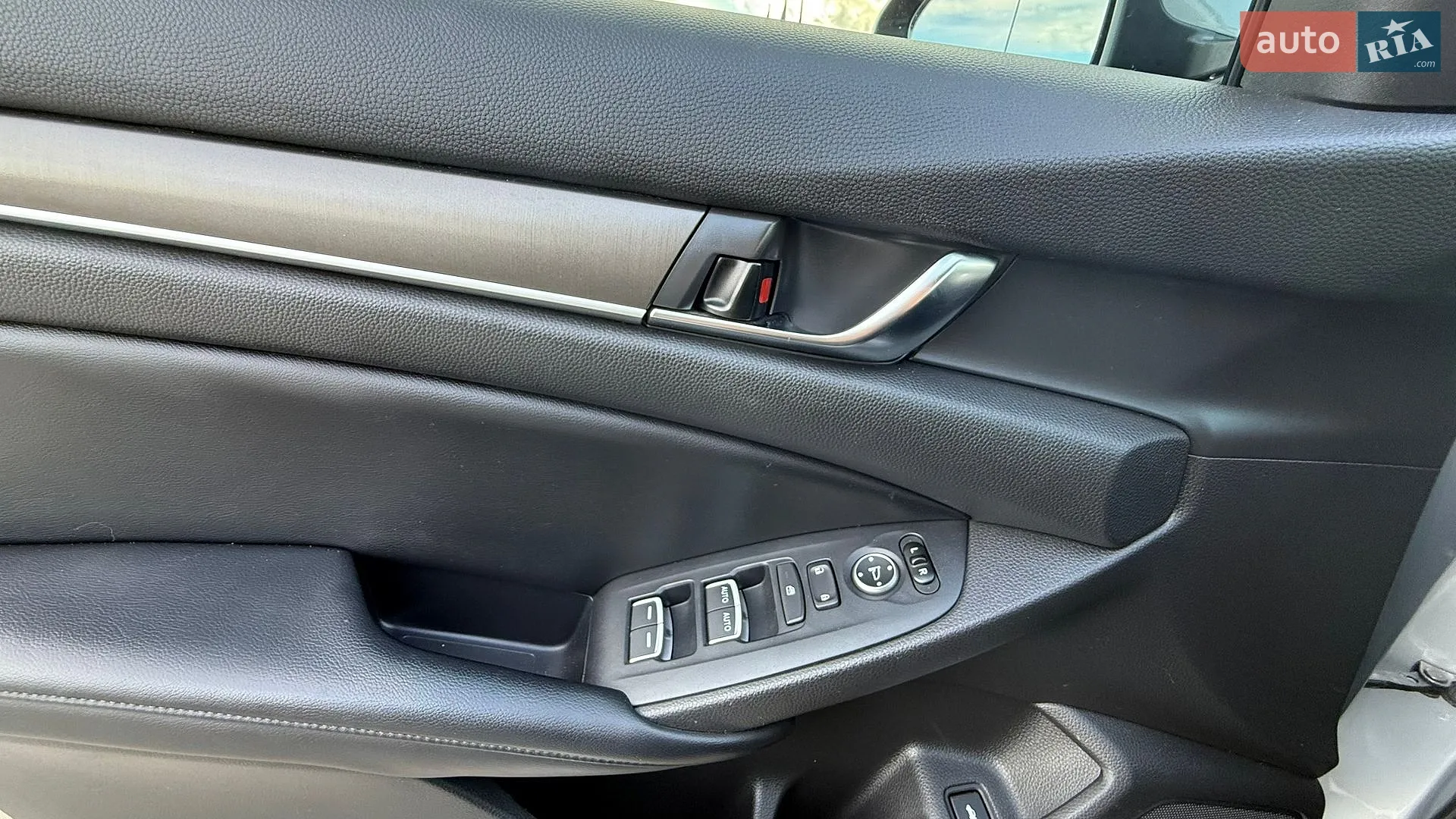 2018 Honda Accord - мініатюра 29