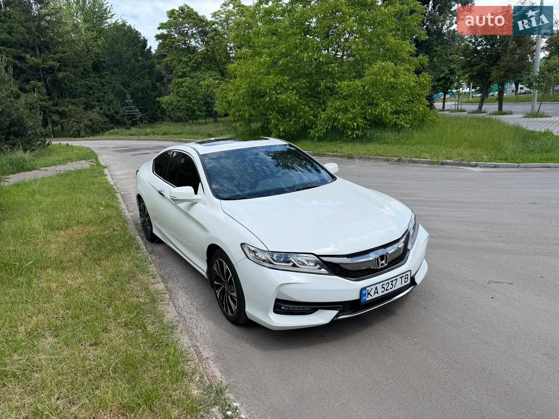 2016 Honda Accord - мініатюра 2