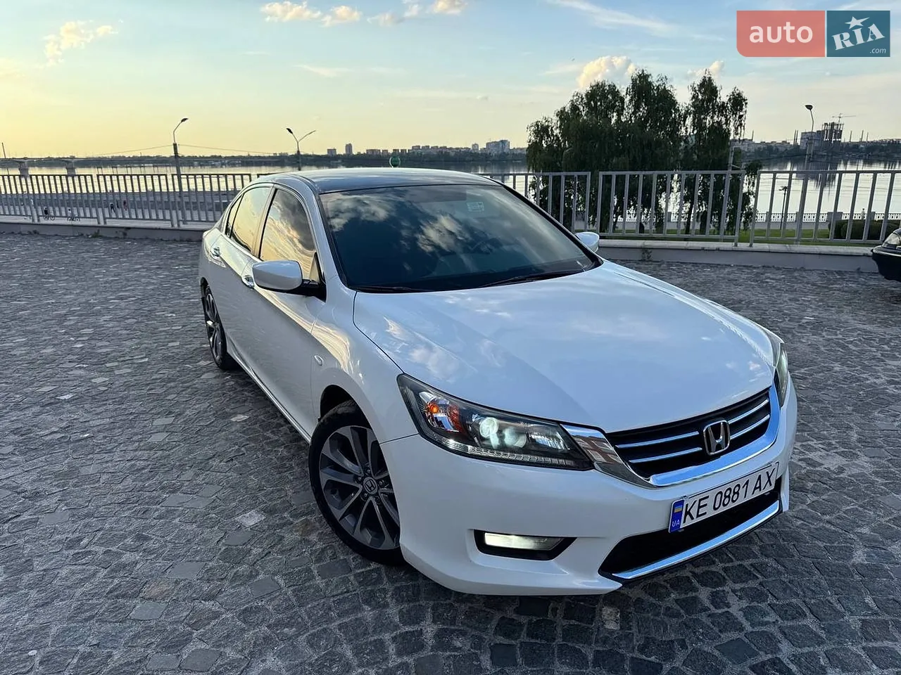 2013 Honda Accord - мініатюра 12