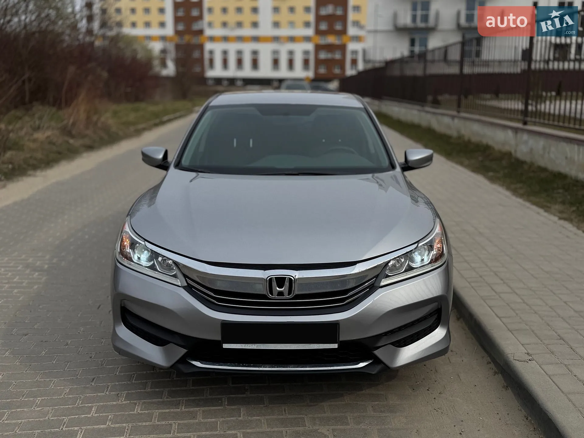 2017 Honda Accord - фото 1