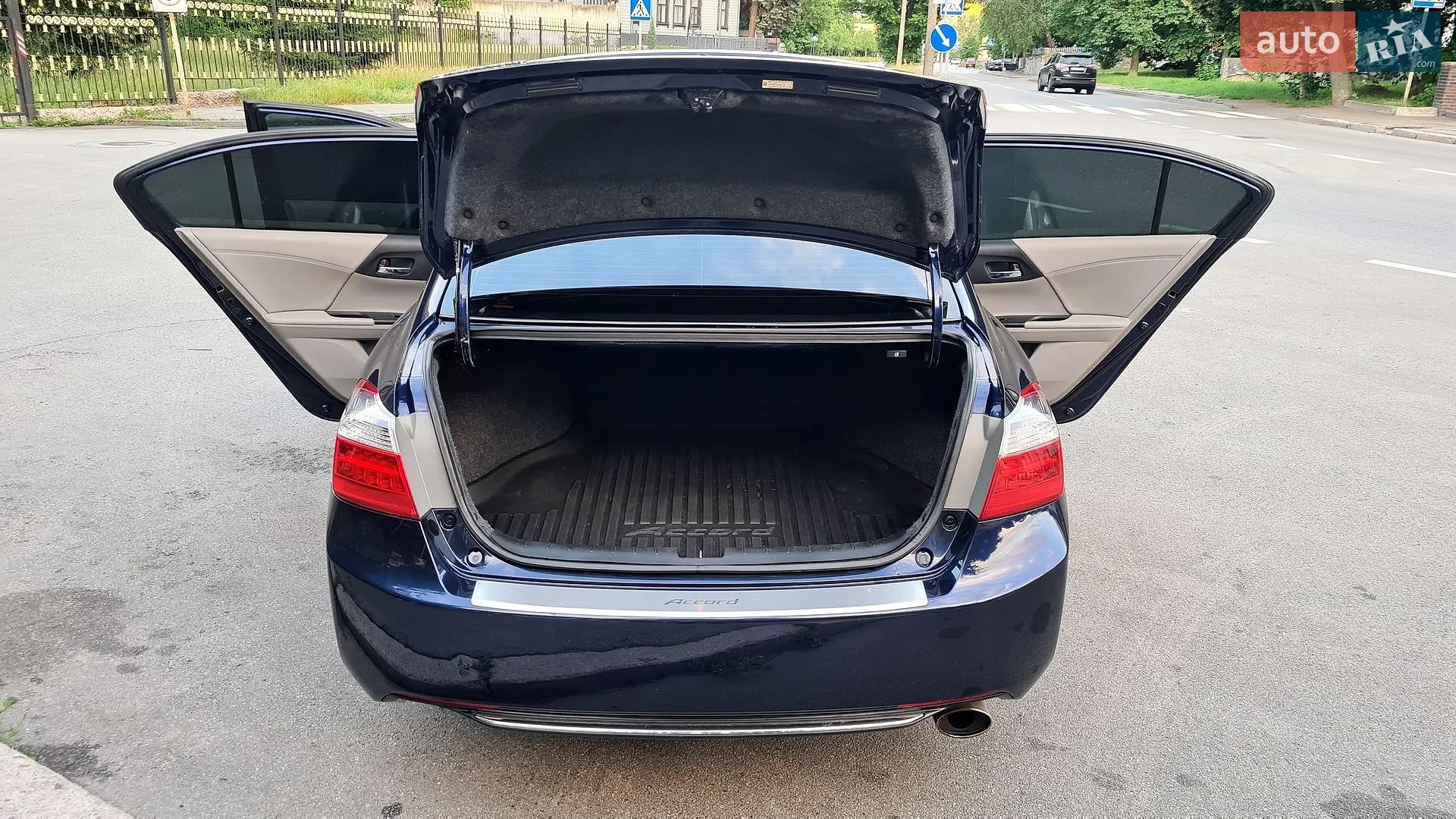 2013 Honda Accord - мініатюра 22