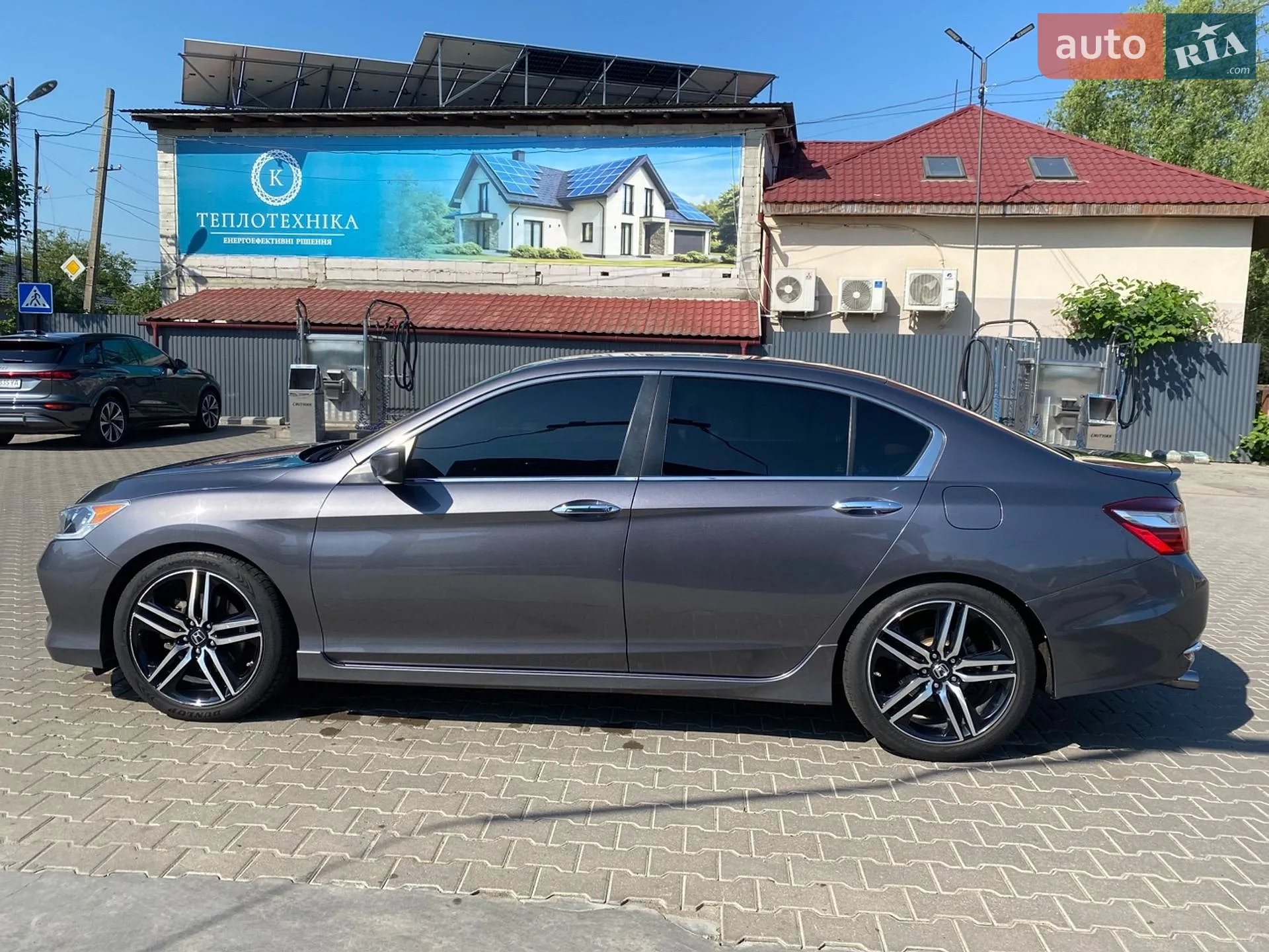 2017 Honda Accord - мініатюра 2