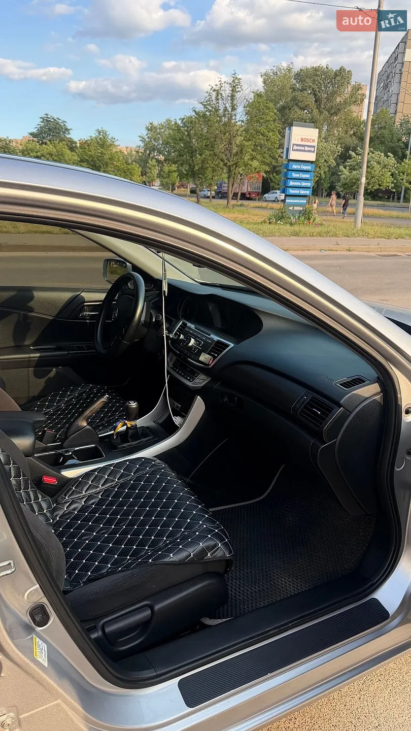 2014 Honda Accord - мініатюра 11