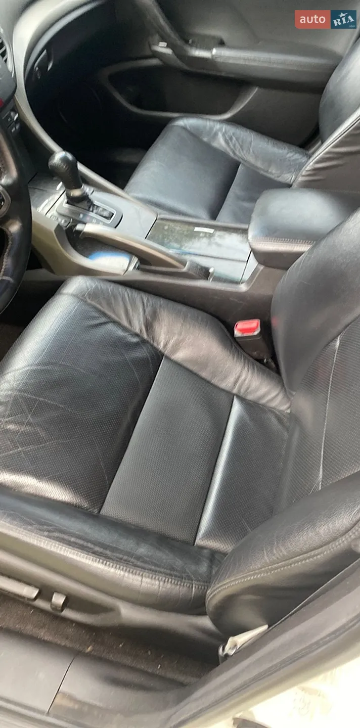 2010 Honda Accord - мініатюра 9
