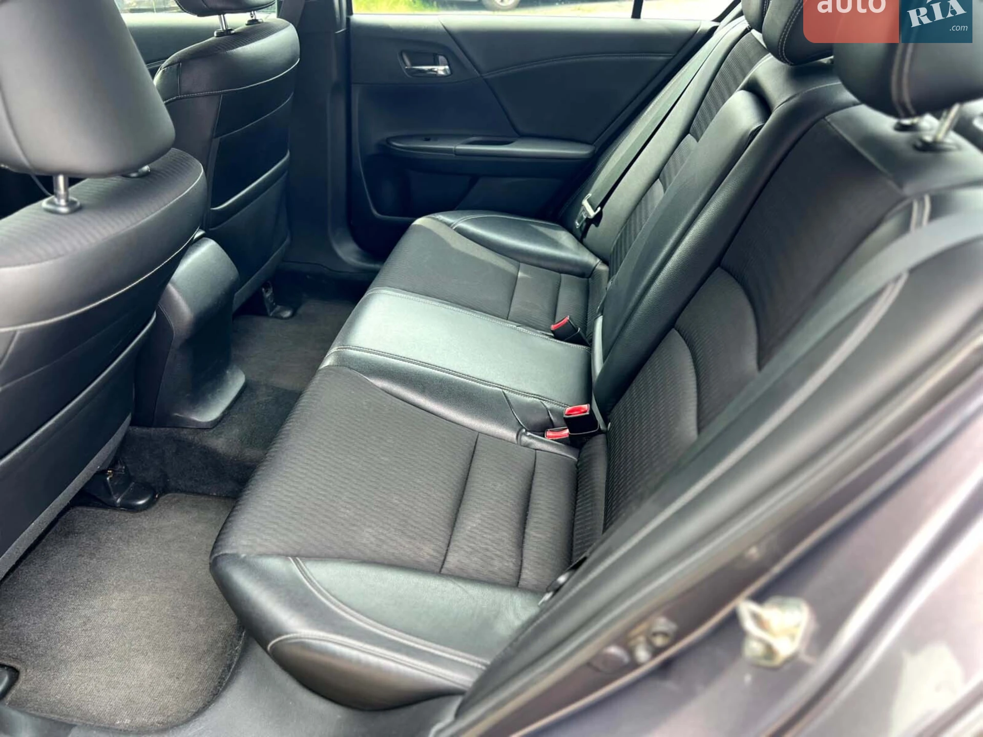 2015 Honda Accord - мініатюра 19