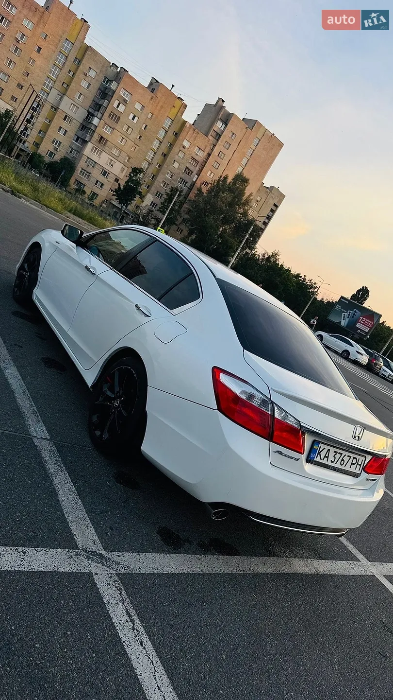 2014 Honda Accord - мініатюра 2