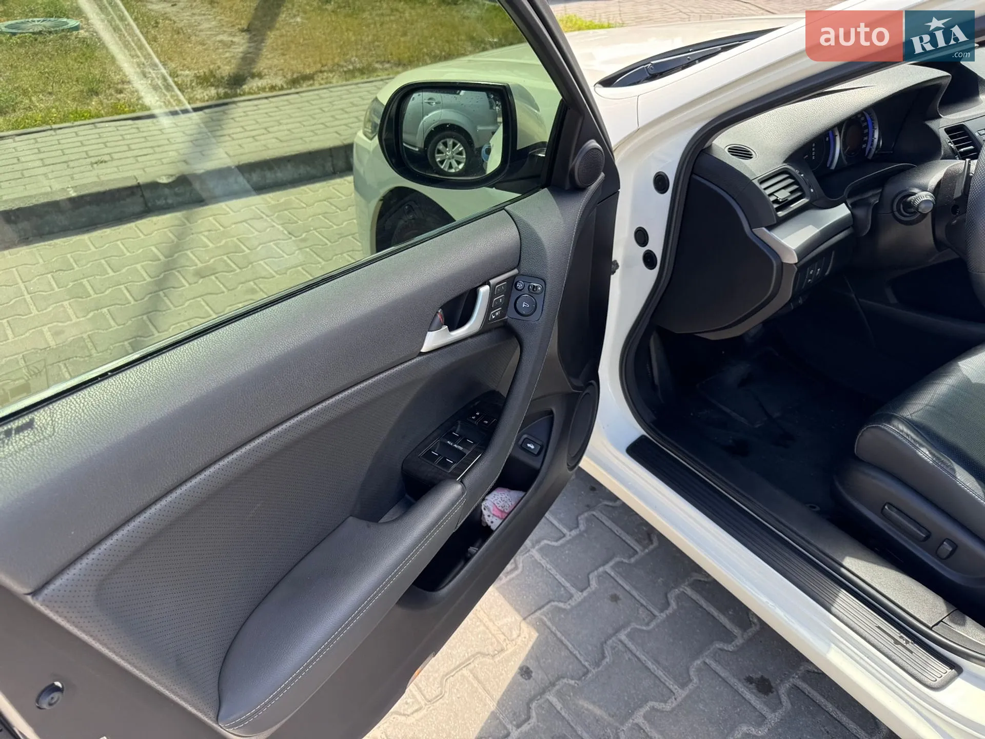 2011 Honda Accord - мініатюра 15