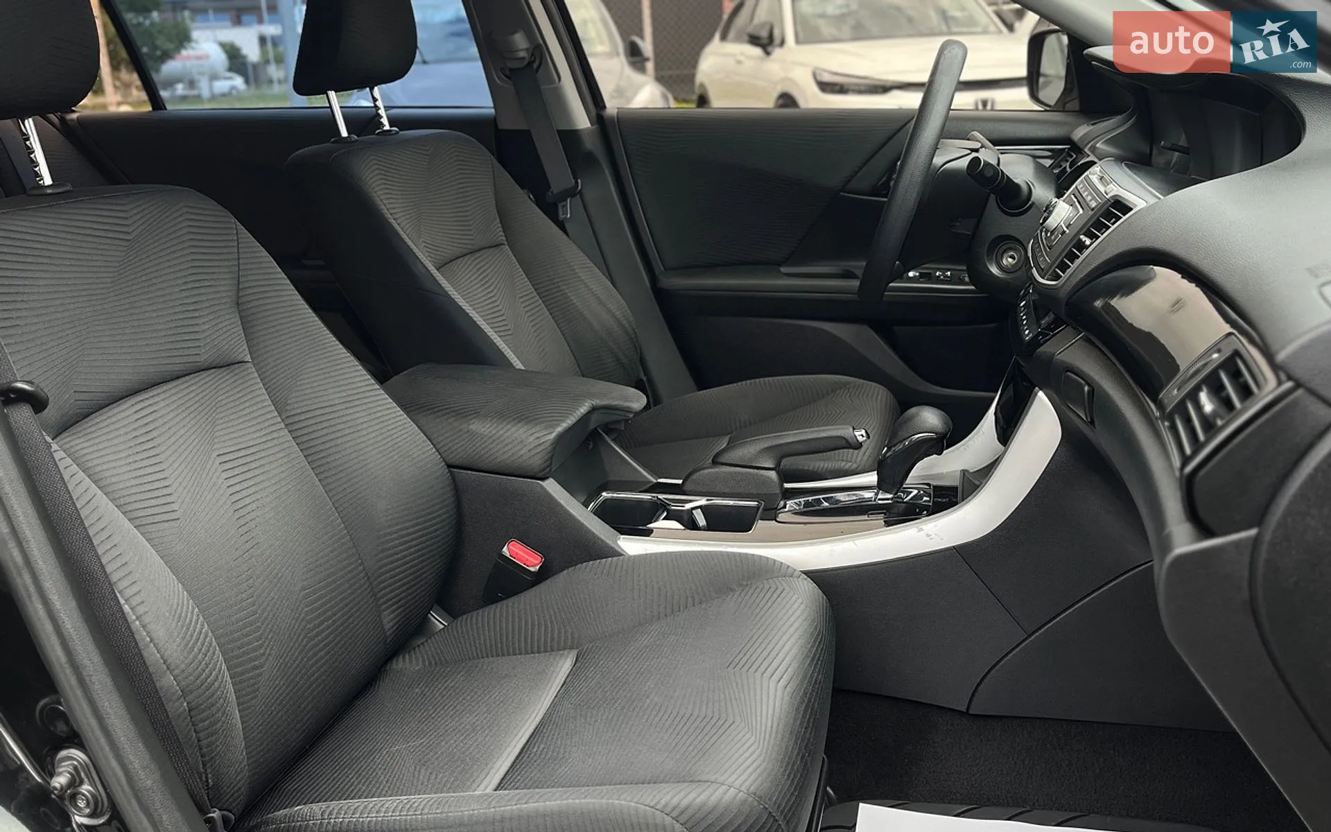 2016 Honda Accord - мініатюра 18