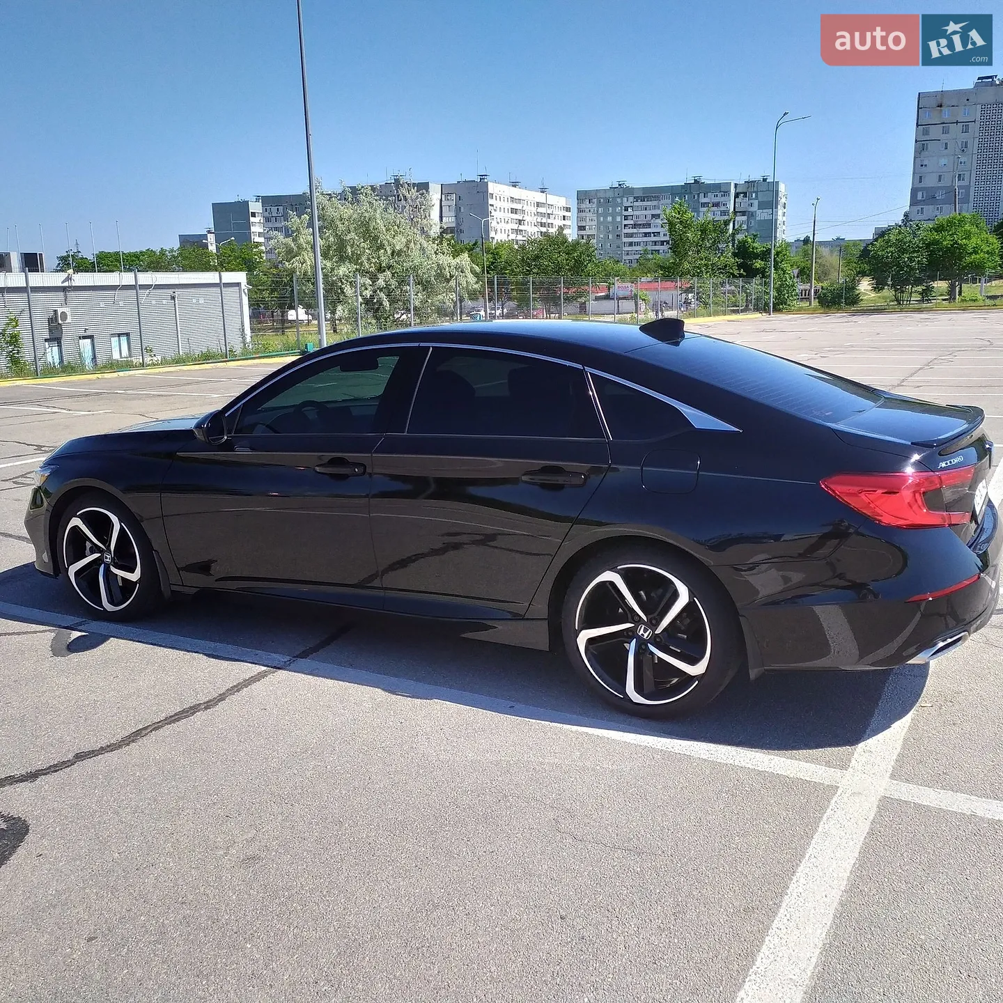 2018 Honda Accord - фото 1