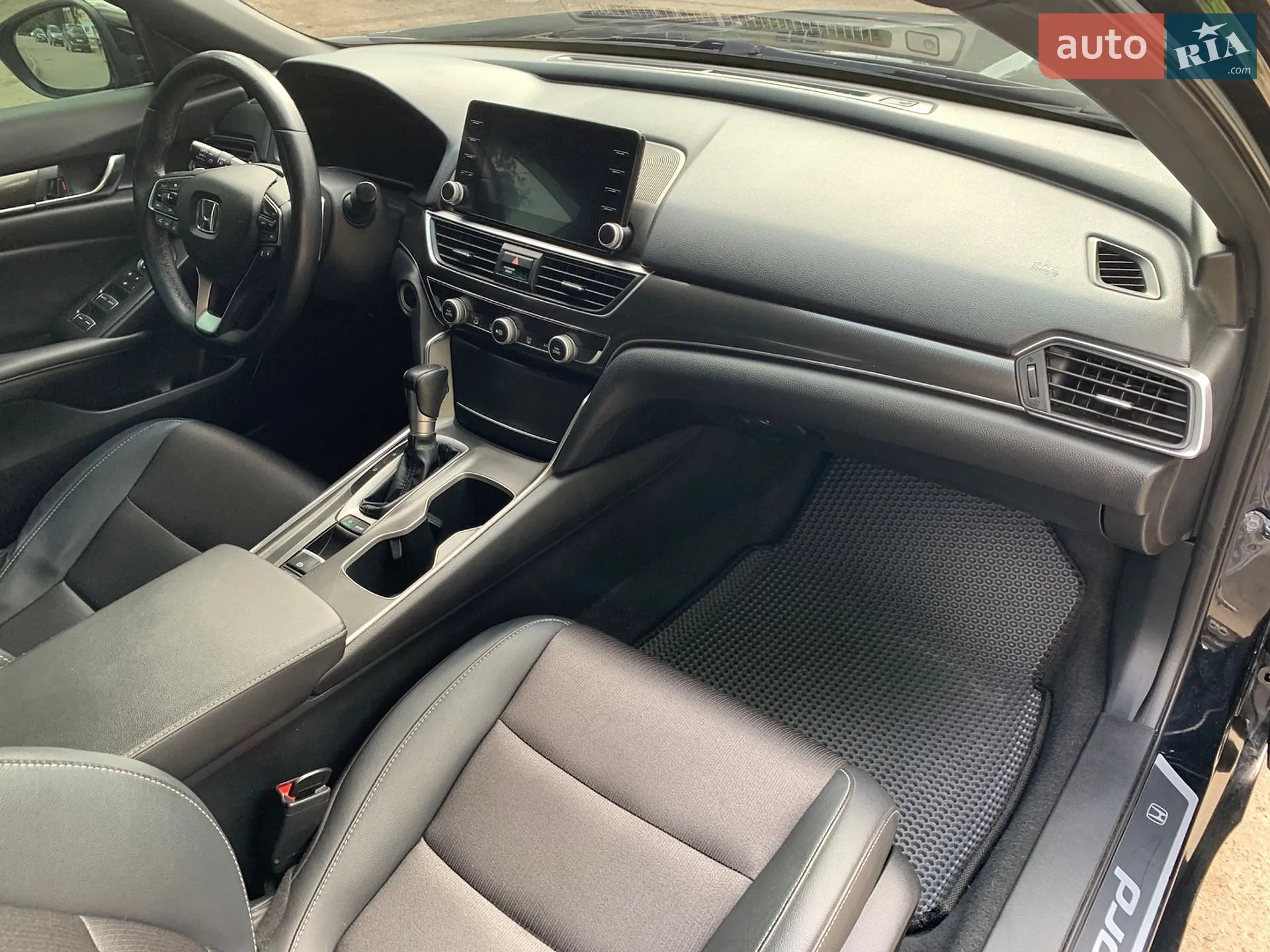 2019 Honda Accord - мініатюра 91