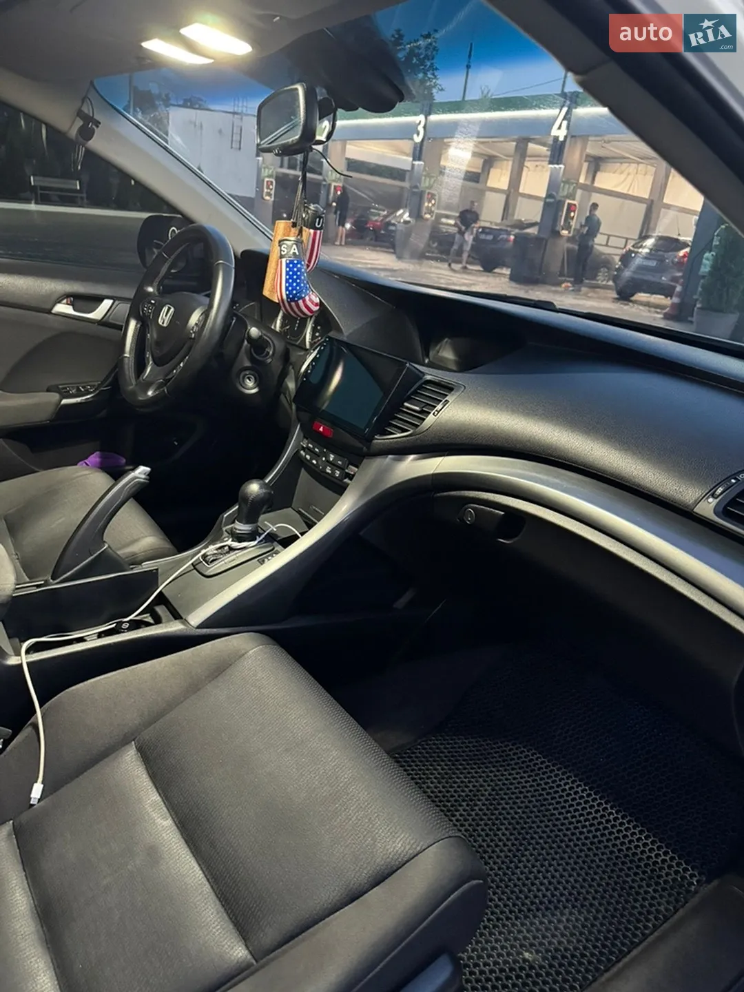 2011 Honda Accord - мініатюра 9