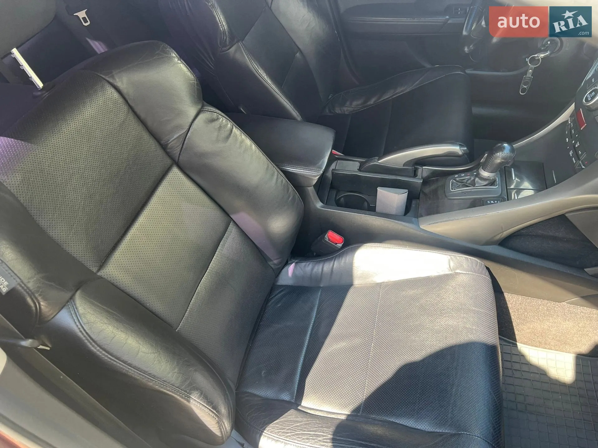 2010 Honda Accord - мініатюра 14