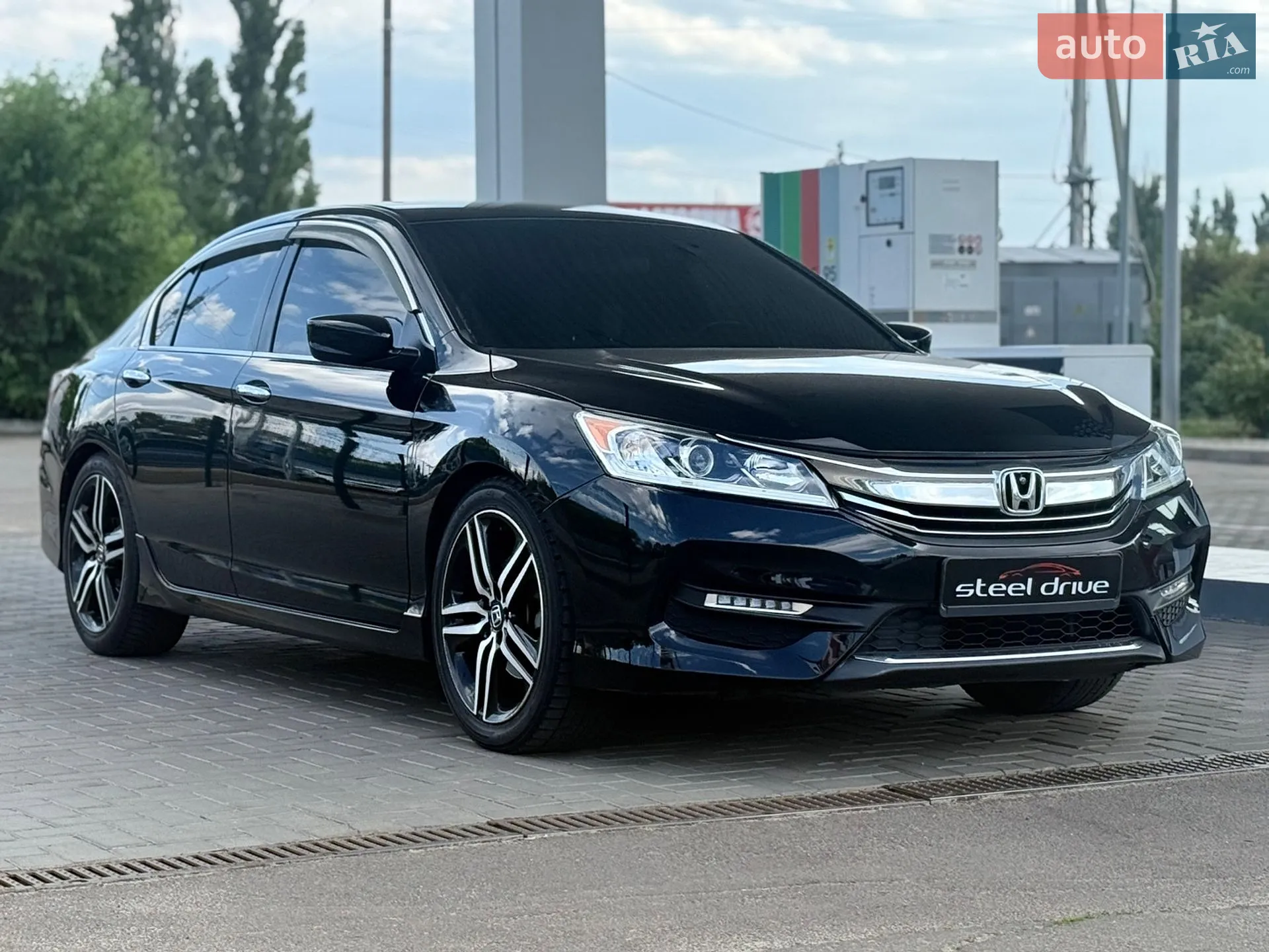 2017 Honda Accord - мініатюра 3
