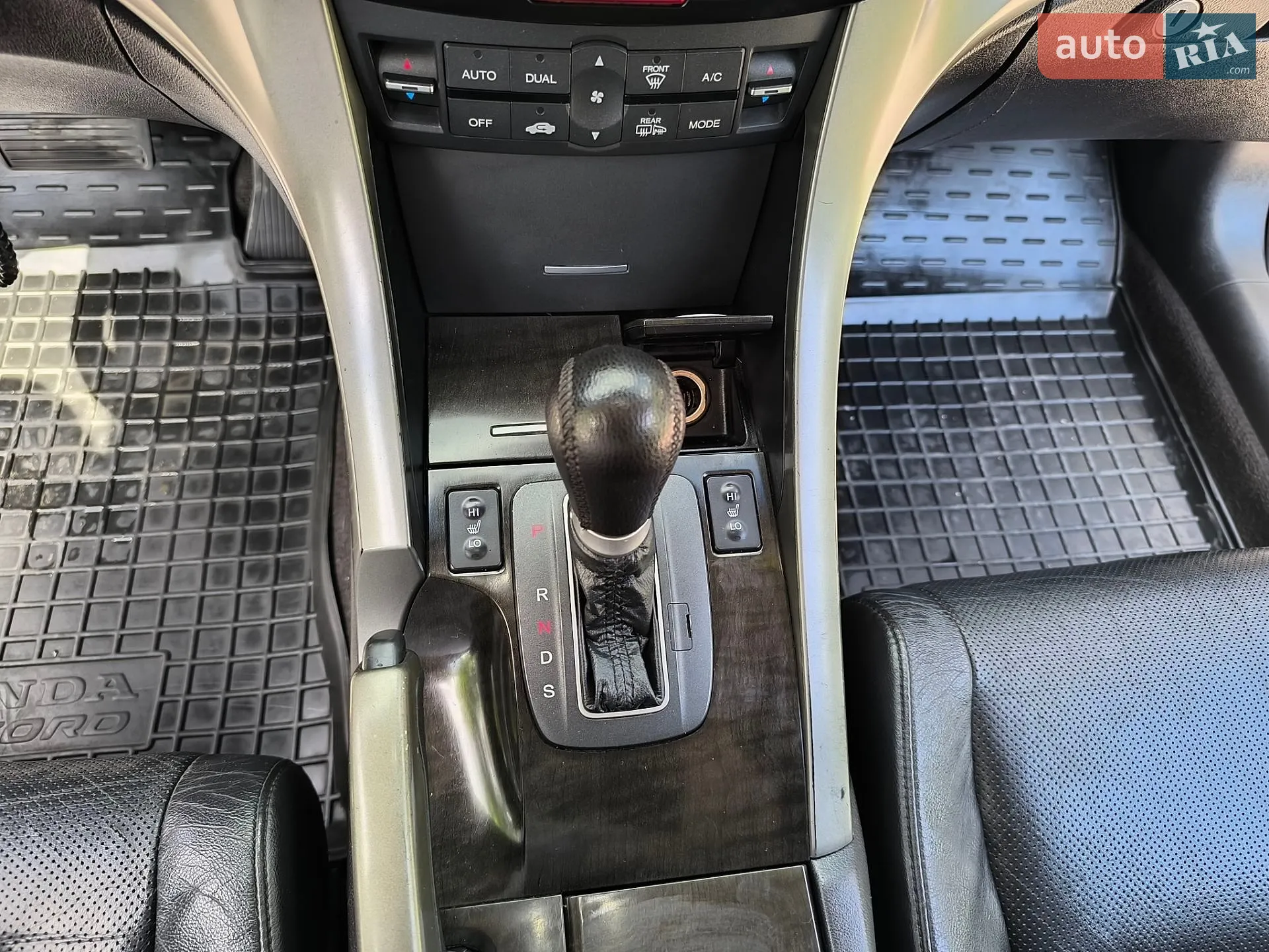 2011 Honda Accord - мініатюра 11