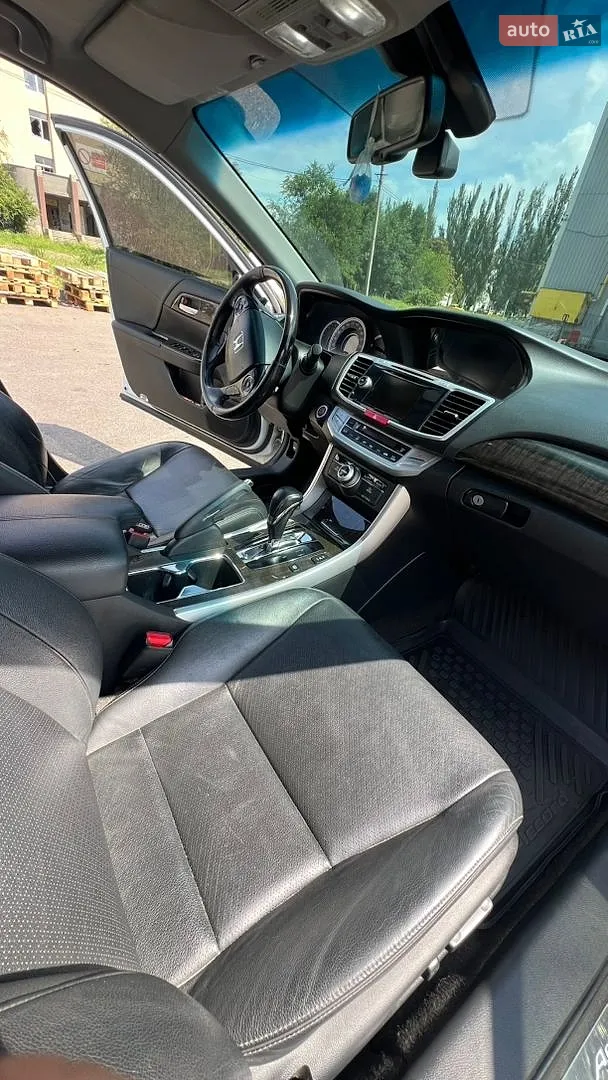 2013 Honda Accord - мініатюра 11