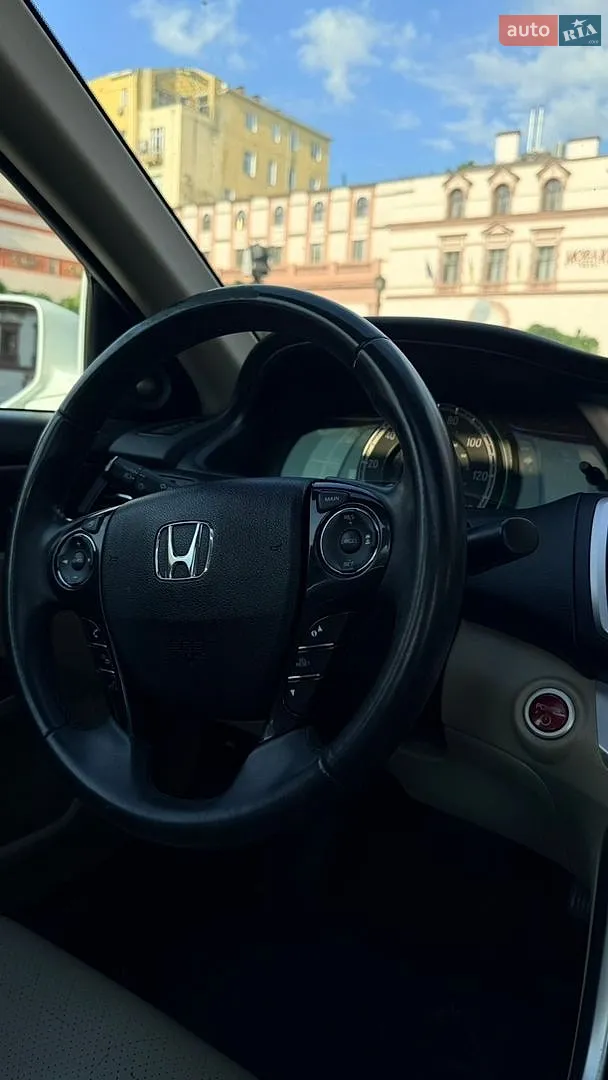 2014 Honda Accord - мініатюра 16