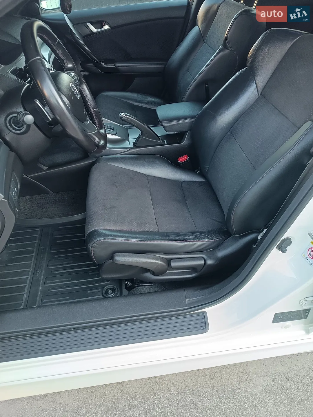 2011 Honda Accord - мініатюра 31