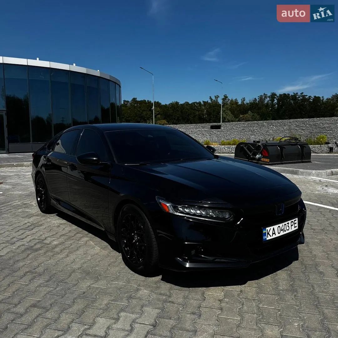 2022 Honda Accord - фото 1