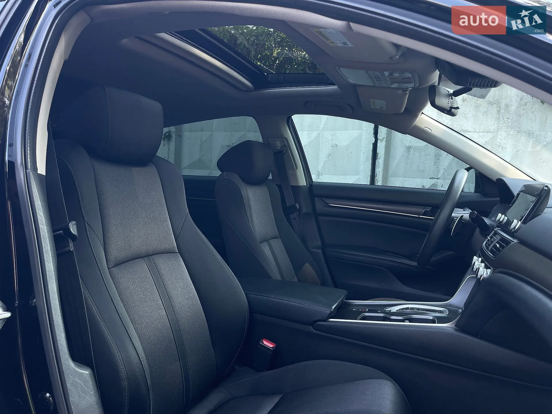 2018 Honda Accord - мініатюра 27