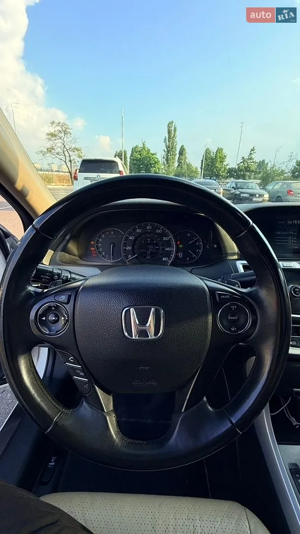 2012 Honda Accord - мініатюра 13