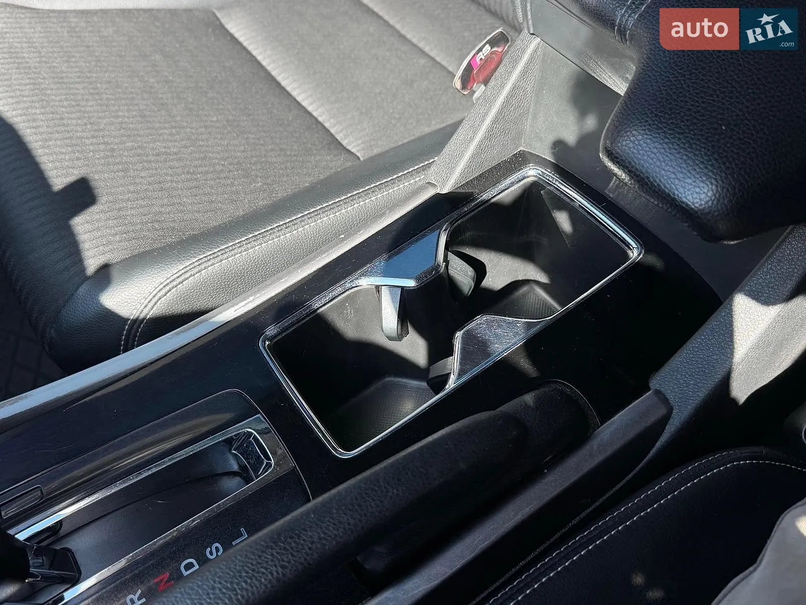 2015 Honda Accord - мініатюра 34