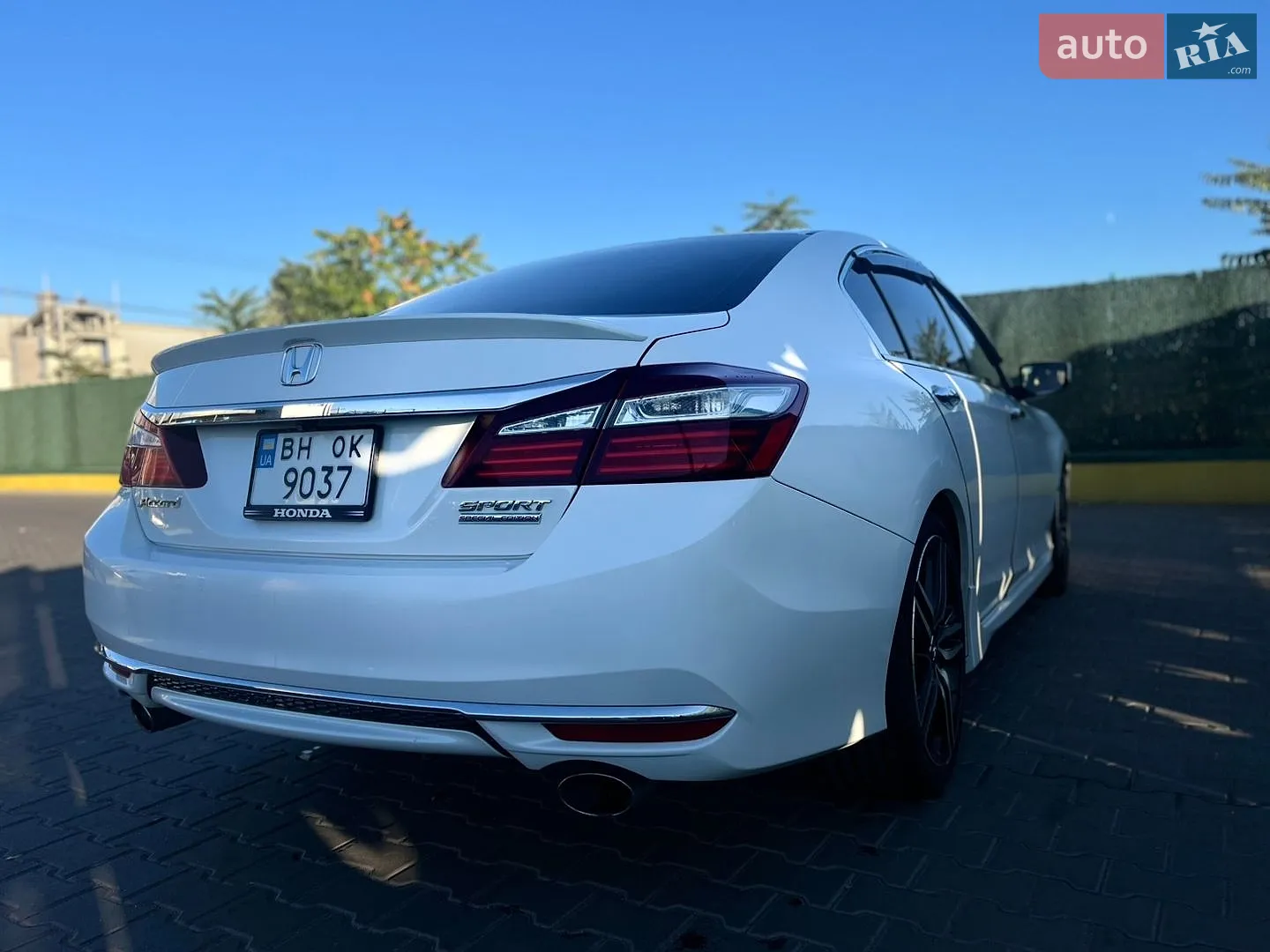 2017 Honda Accord - мініатюра 12