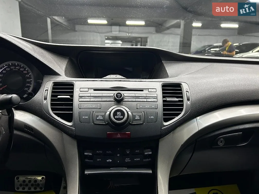 2010 Honda Accord - мініатюра 16